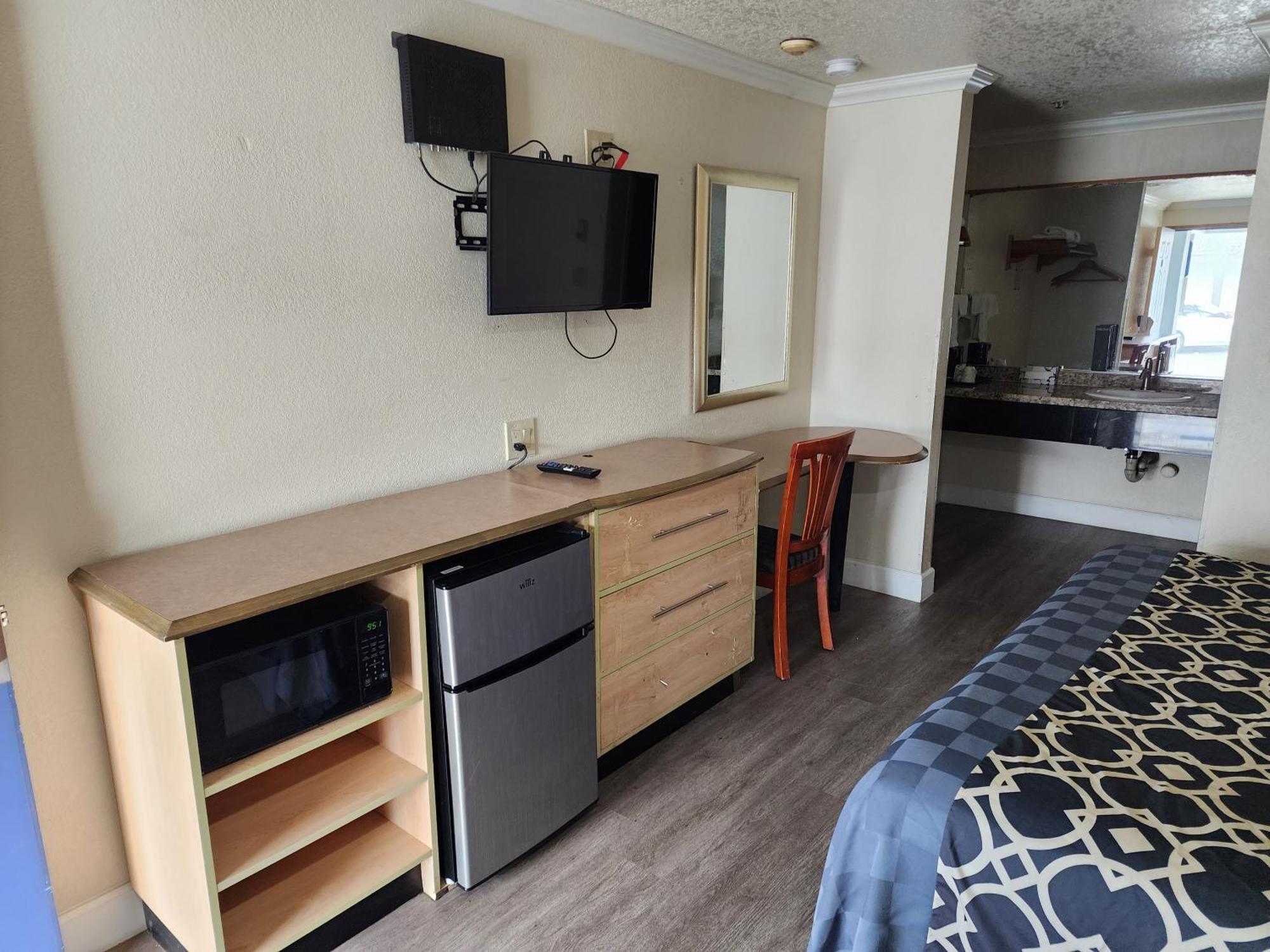 Budget Inn Corcoran Extérieur photo