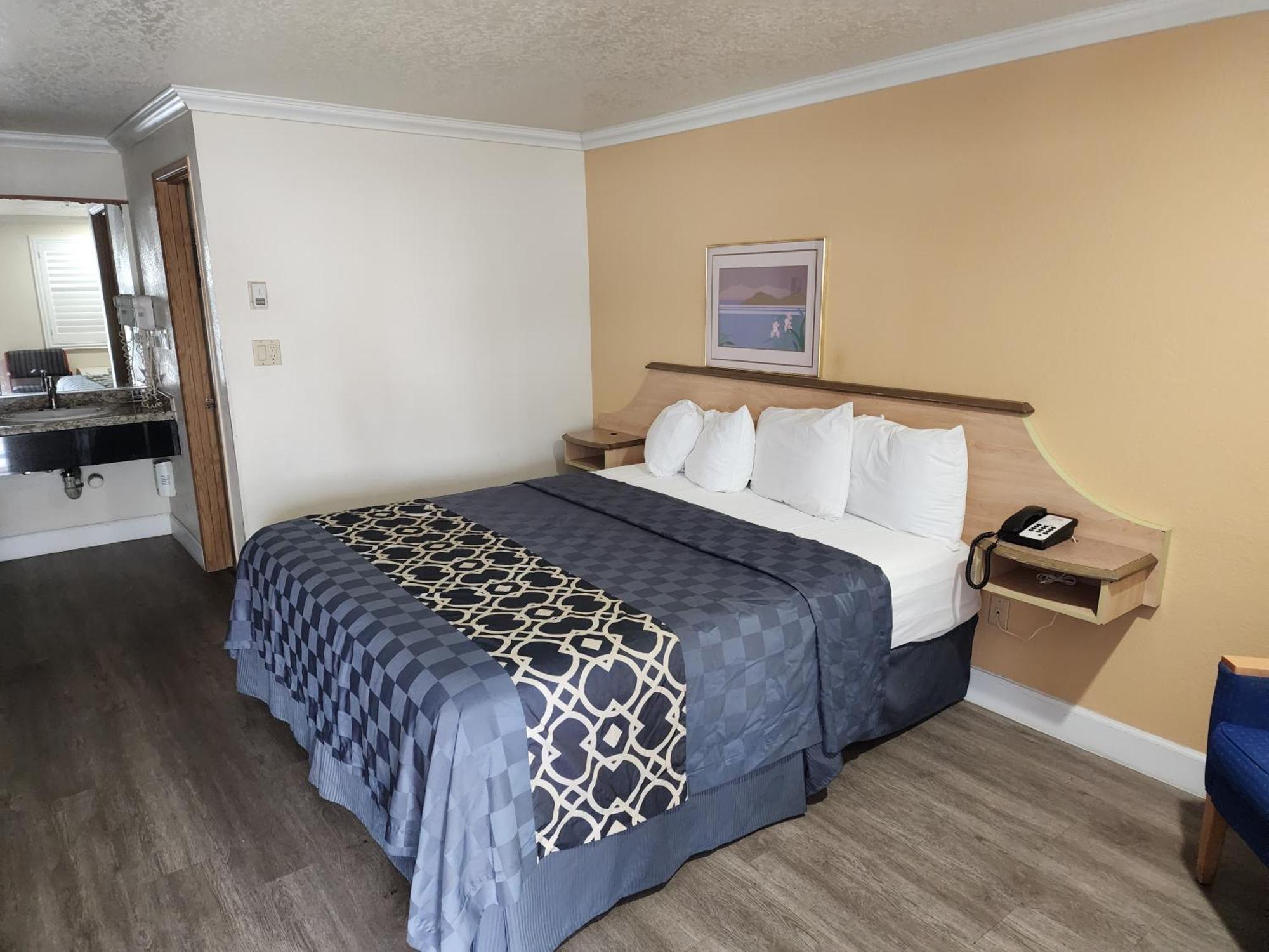 Budget Inn Corcoran Extérieur photo