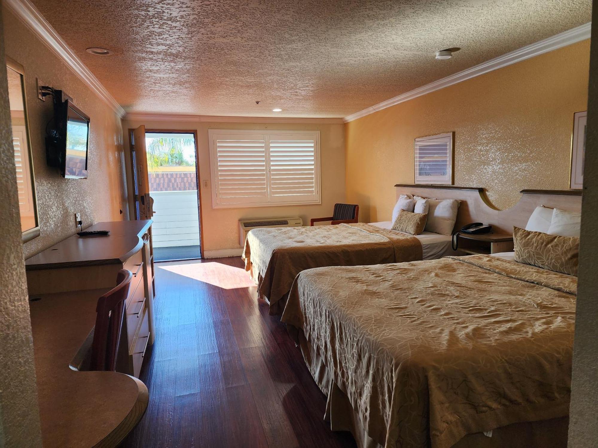 Budget Inn Corcoran Extérieur photo
