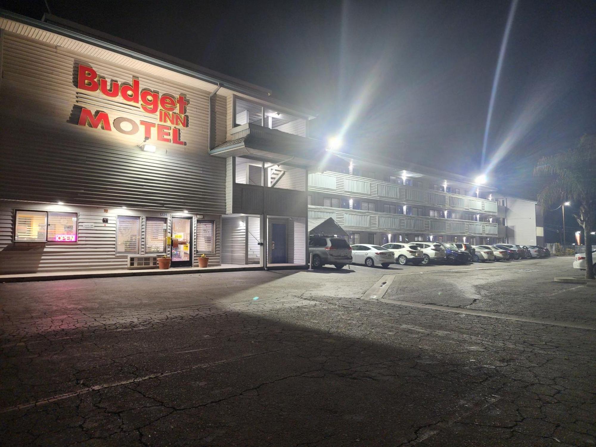 Budget Inn Corcoran Extérieur photo