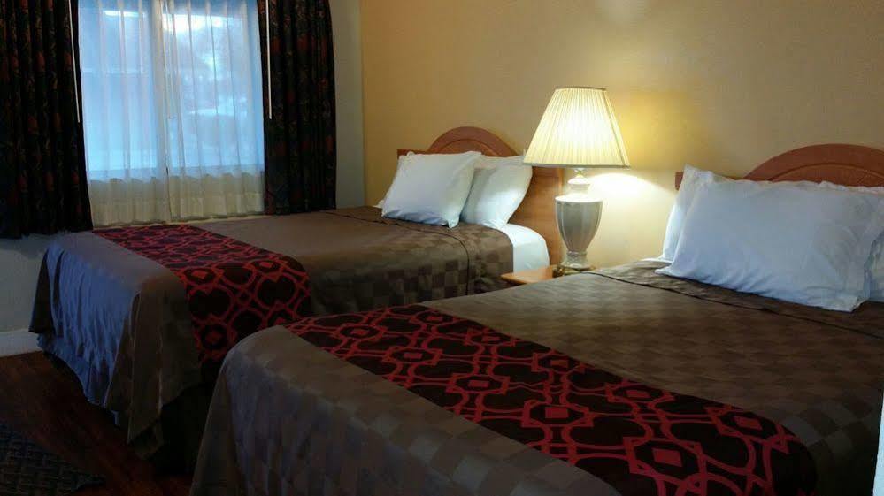 Budget Inn Corcoran Extérieur photo