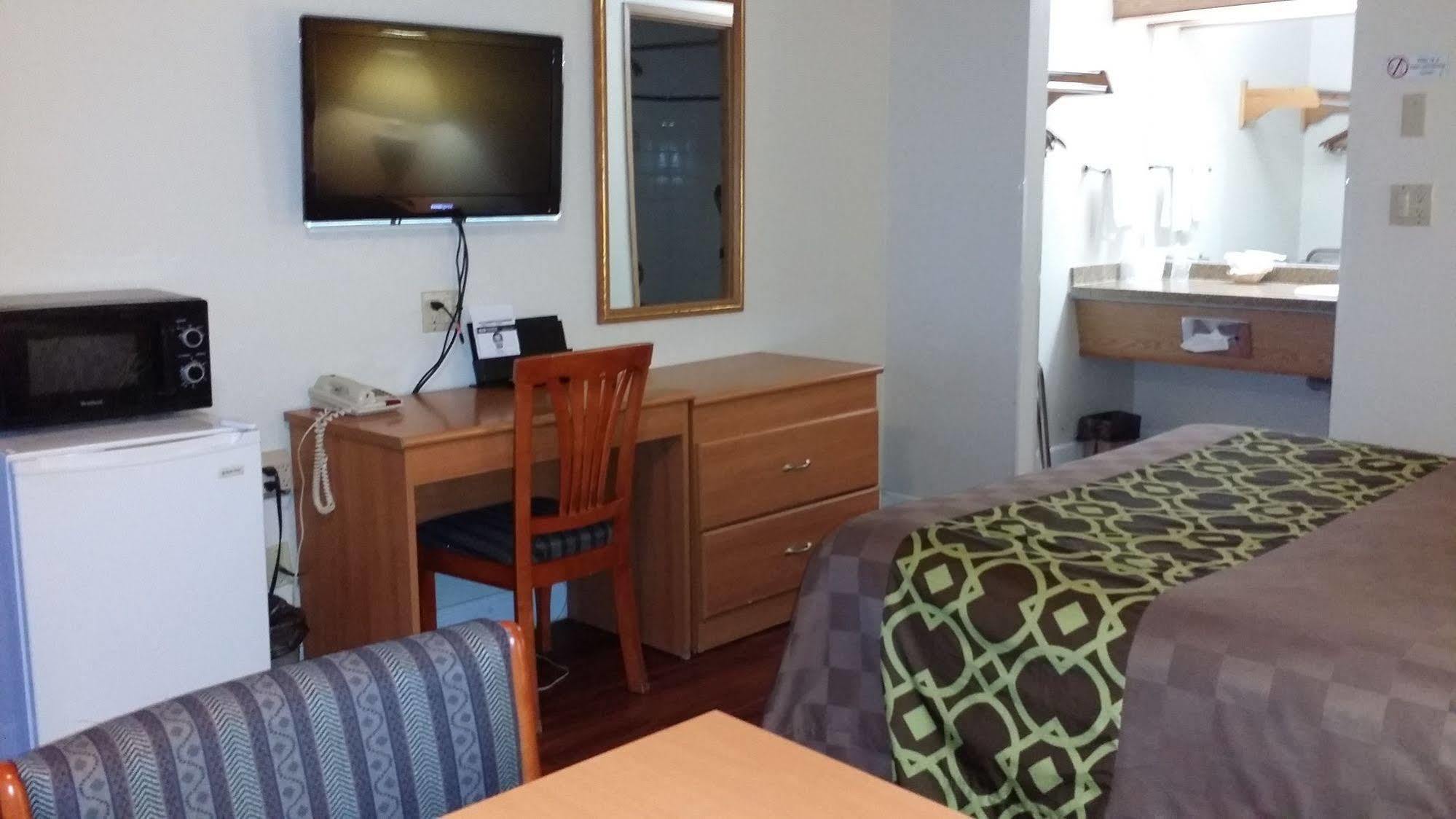 Budget Inn Corcoran Extérieur photo